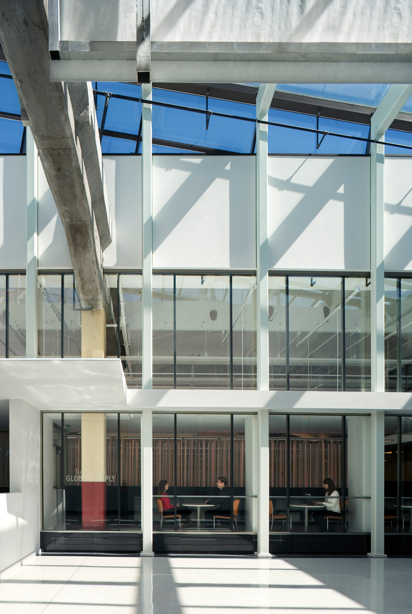 Bannister Federal Complex Finance Office & Atrium