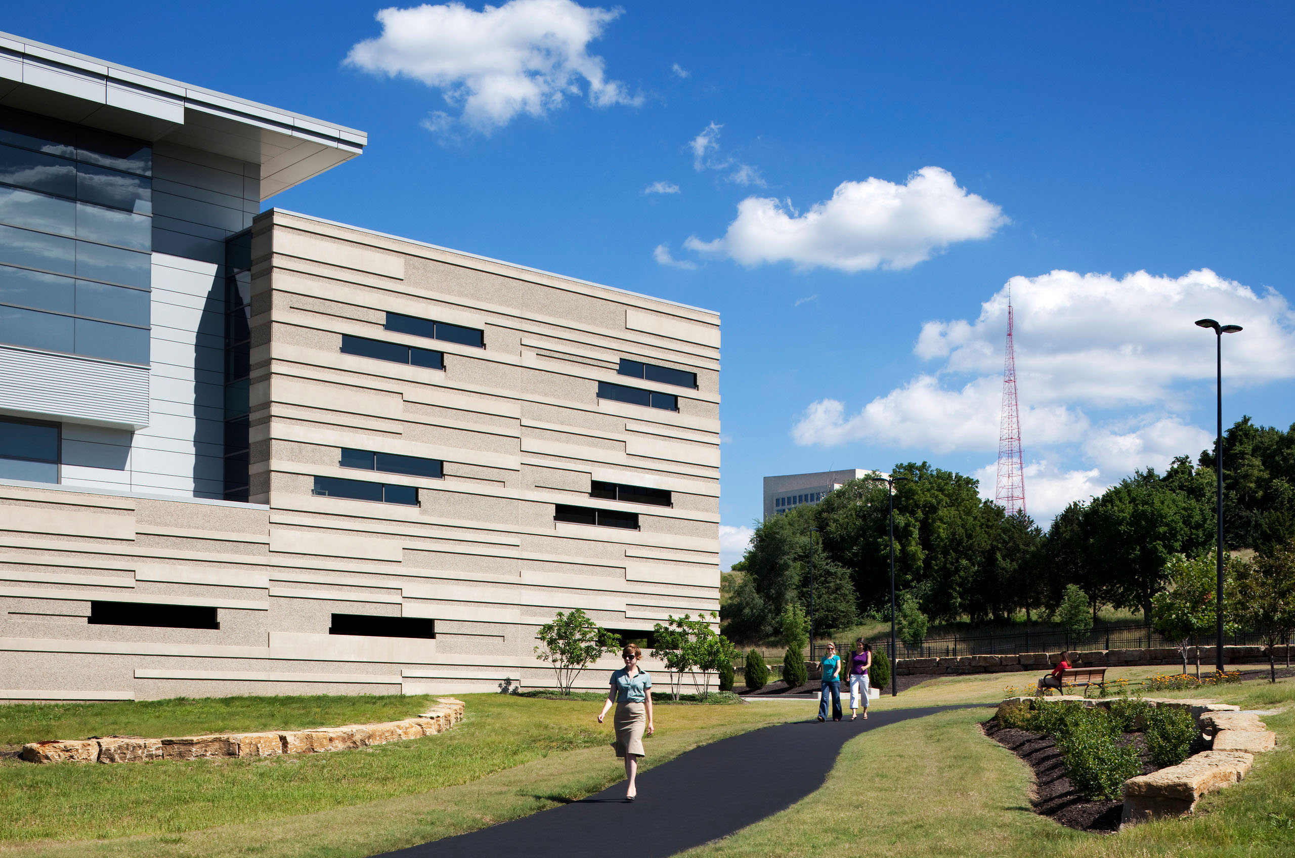 Internal Revenue Service Kansas City Campus - Landscape