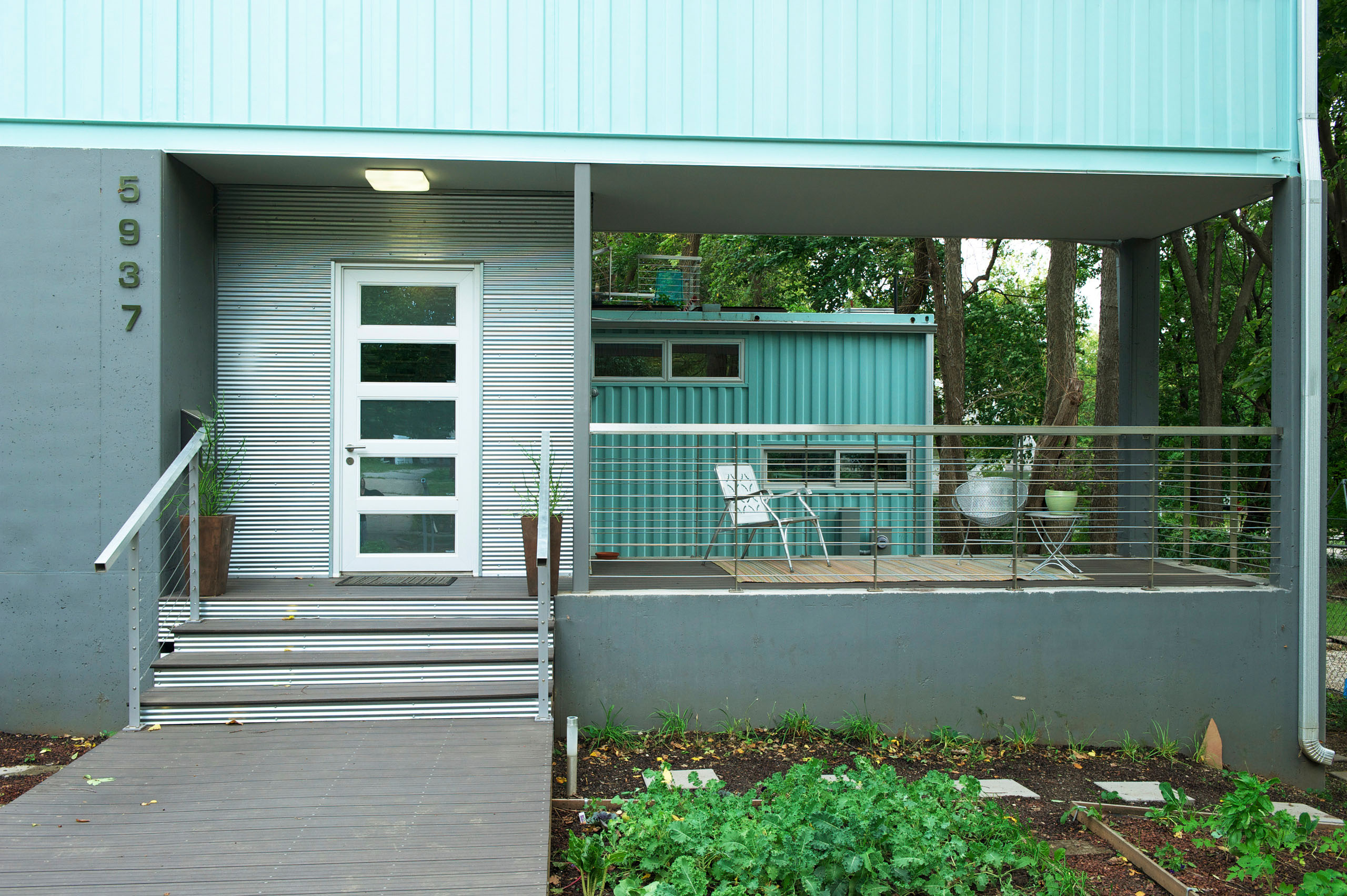 Glassberg Container House