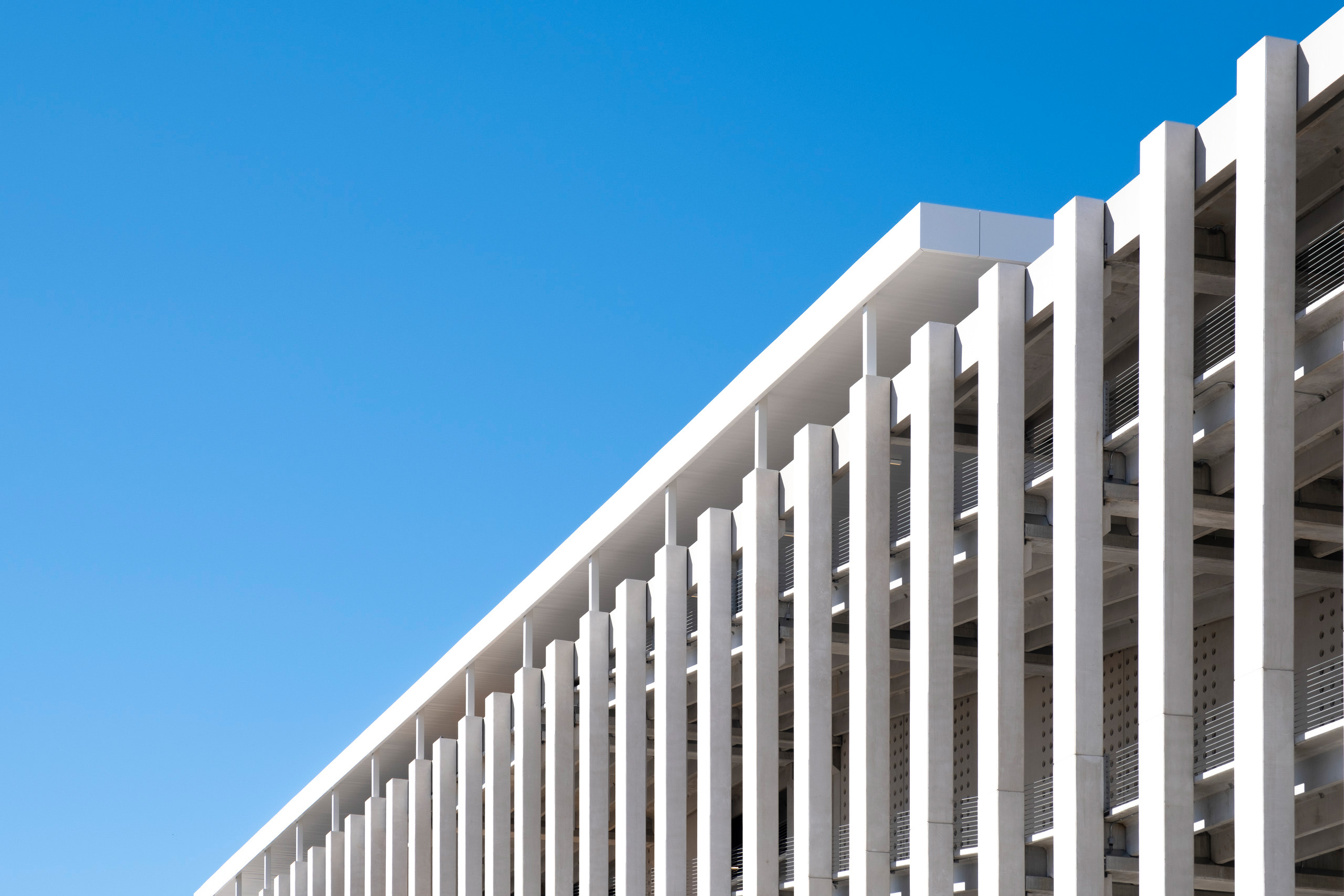 KCI Parking Garage