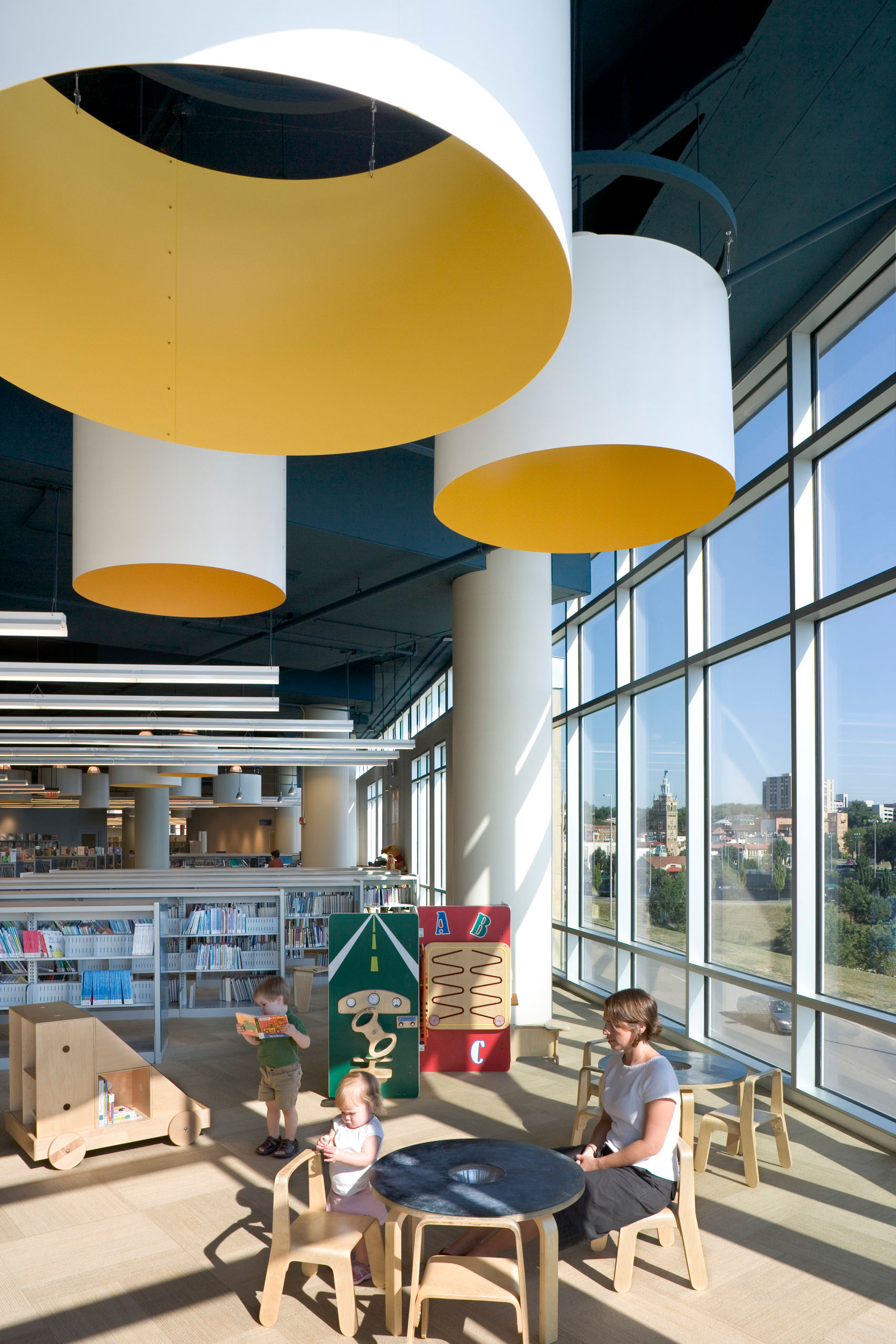 Kansas City Public Library and Children's Center